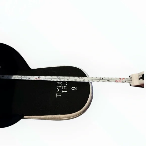 NWT Time and Tru Women's Comfort Casual Summer Flip Flop Black Sandals Size 9 - Picture 7 of 7